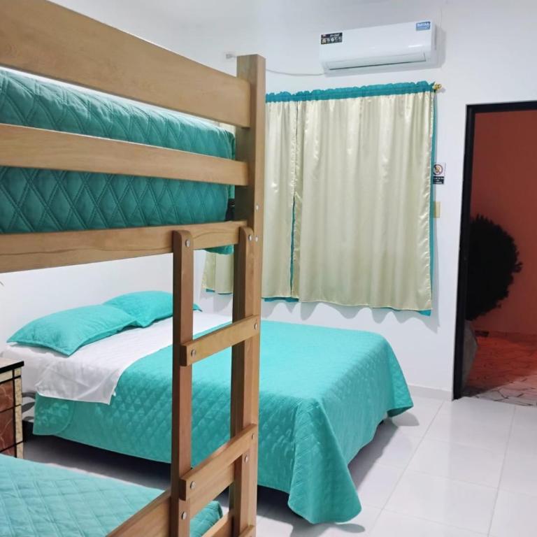 Hosteria La Veleta, Playas - Habitación Cuádruple Estándar - 4