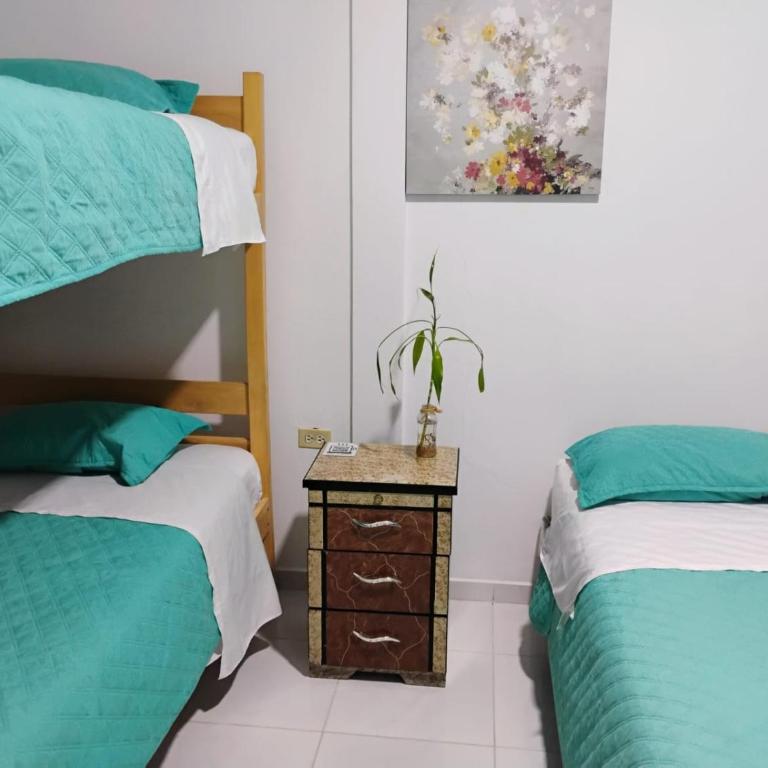 Hosteria La Veleta, Playas - Habitación Cuádruple Estándar - 3