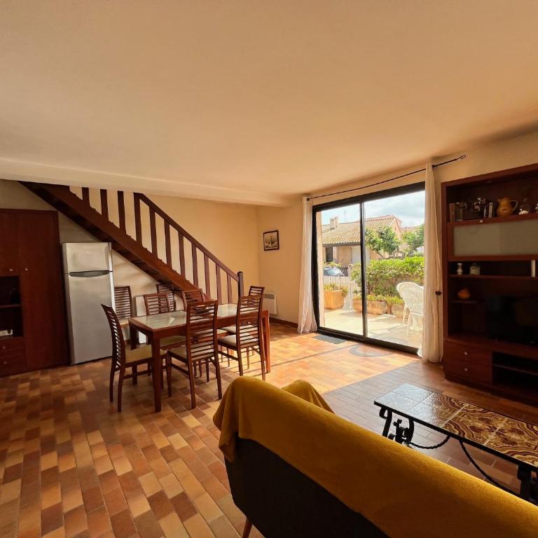 VUE MER Maison individuelle 30 m de la plage 4 chambres 10 couchages jardin parking LXRM26 - Maison 4 Chambres - 13