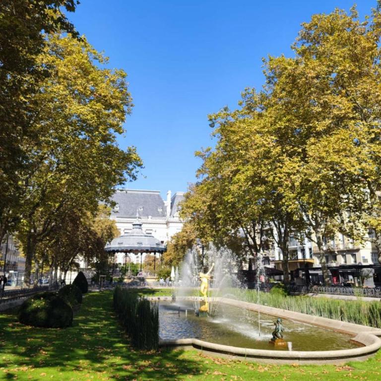 Large modern 2 bedrooms, bright & cozy hypercentre - Appartement 2 Chambres - 21