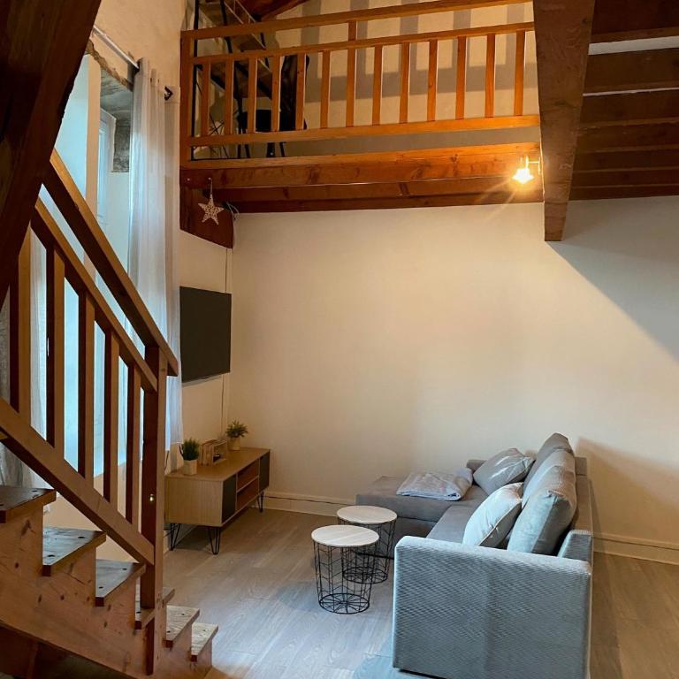 Appartements dans bâtiment historique, au cœur du vieux Voreppe - Appartement en Duplex - 5