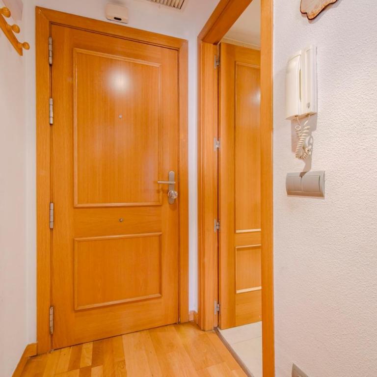 Luxury Apartment Barajas - One-Bedroom Apartment - 27