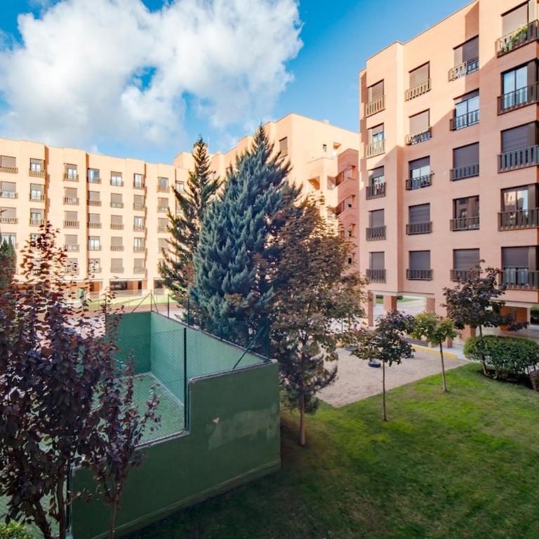 Luxury Apartment Barajas - One-Bedroom Apartment - 30
