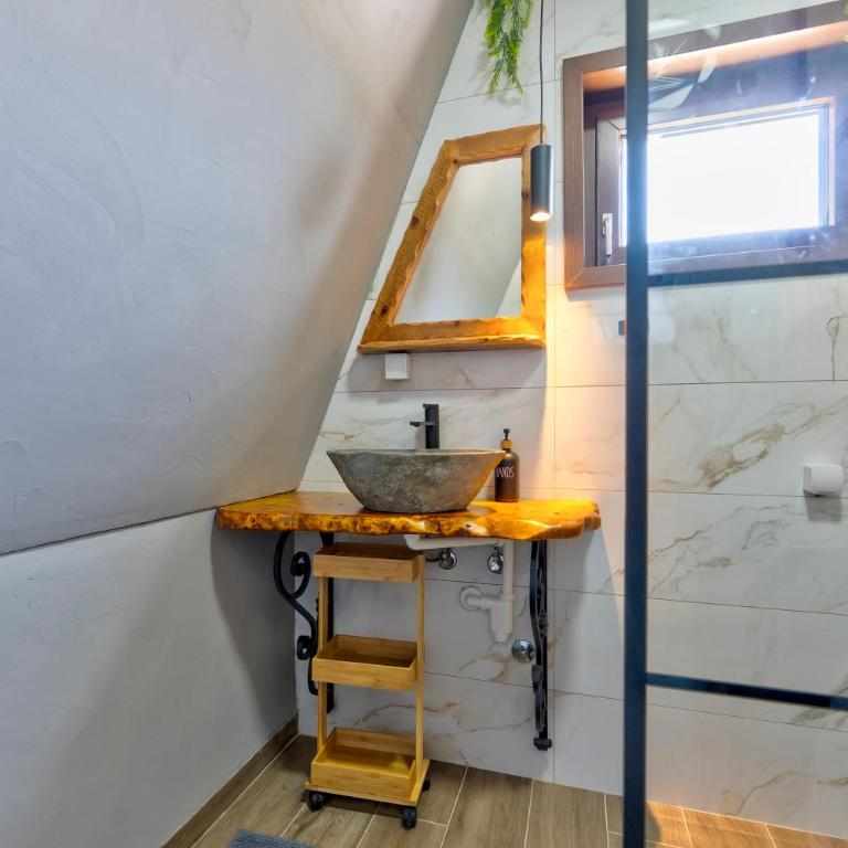 TheViewResort - Brvnara sa 3 Spavaće Sobe - 17