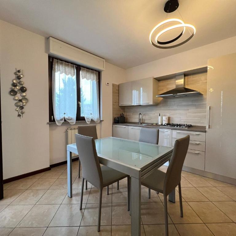 2 Bedrooms, Airco, Parking, near Lake by Kibilù Affitti Brevi - Appartamento con 2 Camere da Letto e Balcone - 16