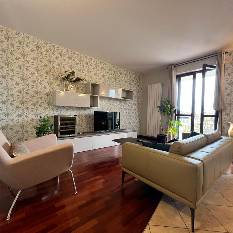 2 Bedrooms, Airco, Parking, near Lake by Kibilù Affitti Brevi - Appartamento con 2 Camere da Letto e Balcone - 19