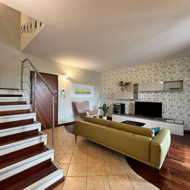 2 Bedrooms, Airco, Parking, near Lake by Kibilù Affitti Brevi - Appartamento con 2 Camere da Letto e Balcone - 20