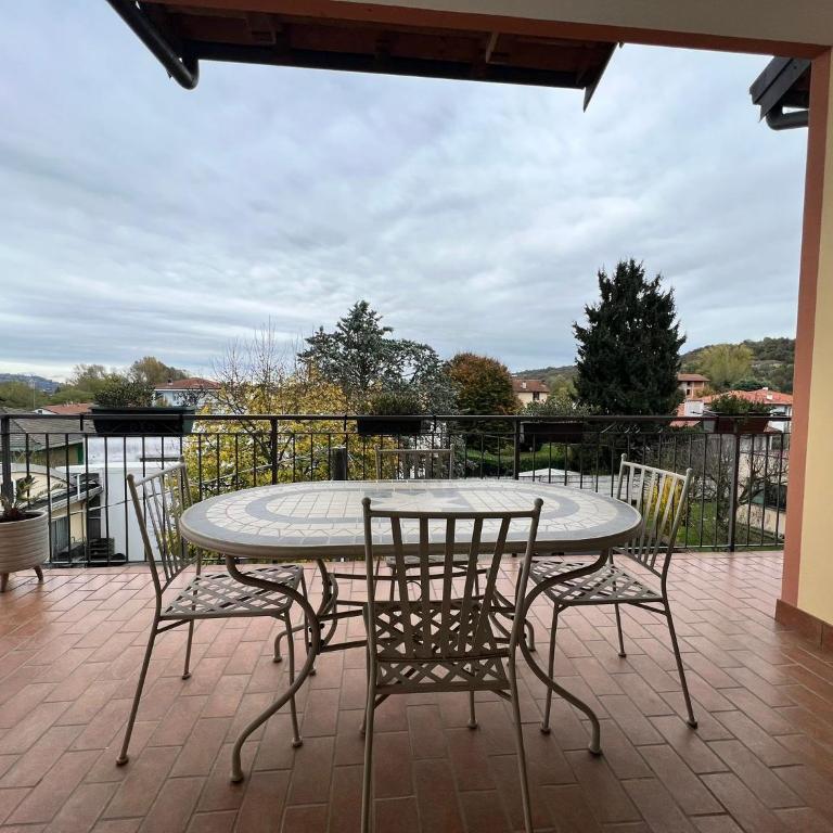 2 Bedrooms, Airco, Parking, near Lake by Kibilù Affitti Brevi - Appartamento con 2 Camere da Letto e Balcone - 3