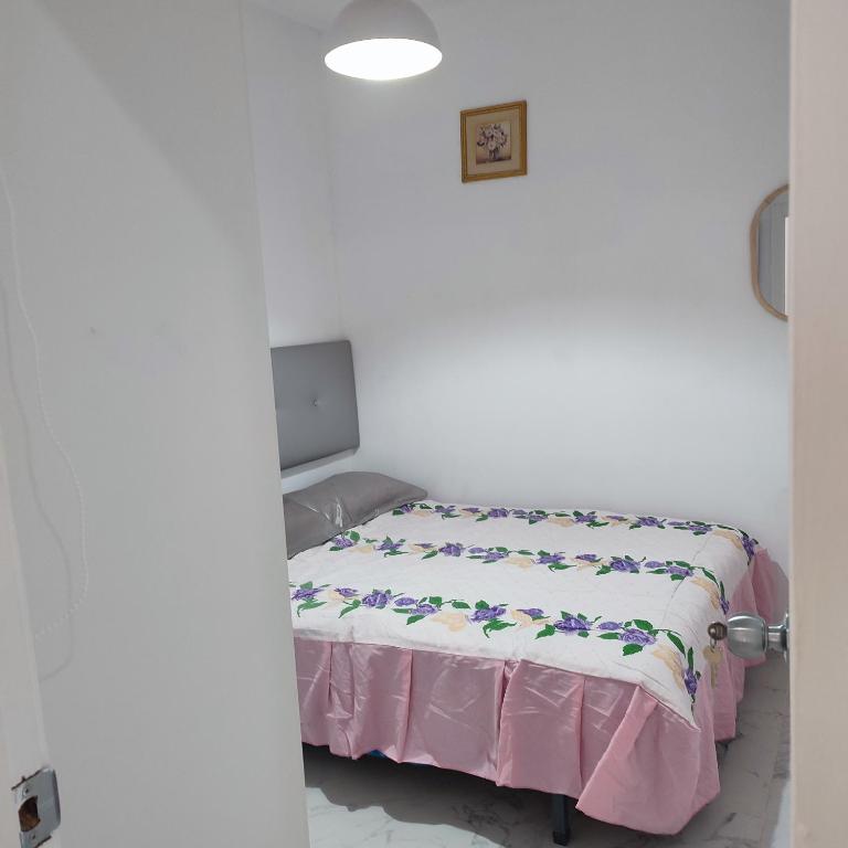 Rooms Ciudad Bella - Large Single Room - 4