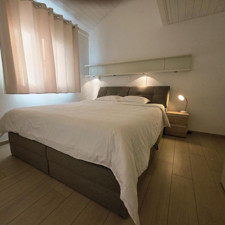Charming family villa - Villa - 11