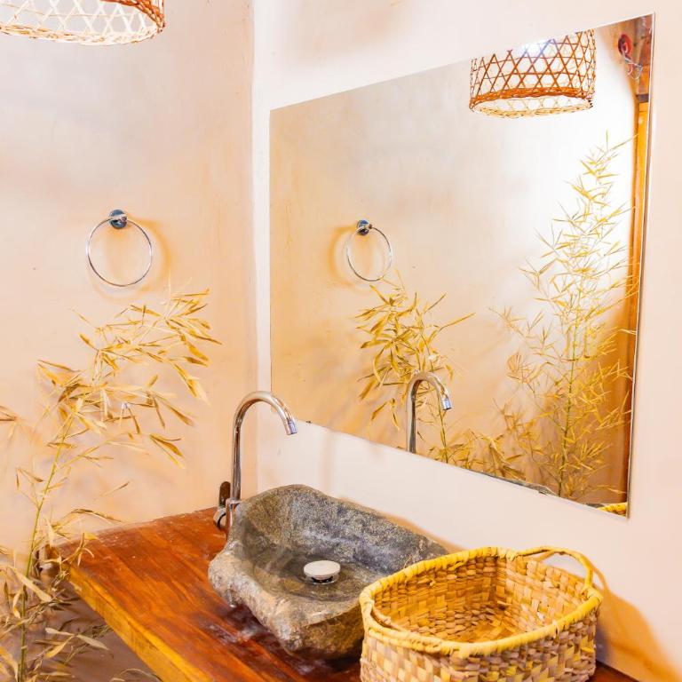 Cabaña Antonella by Renty - Two-Bedroom Bungalow - 5