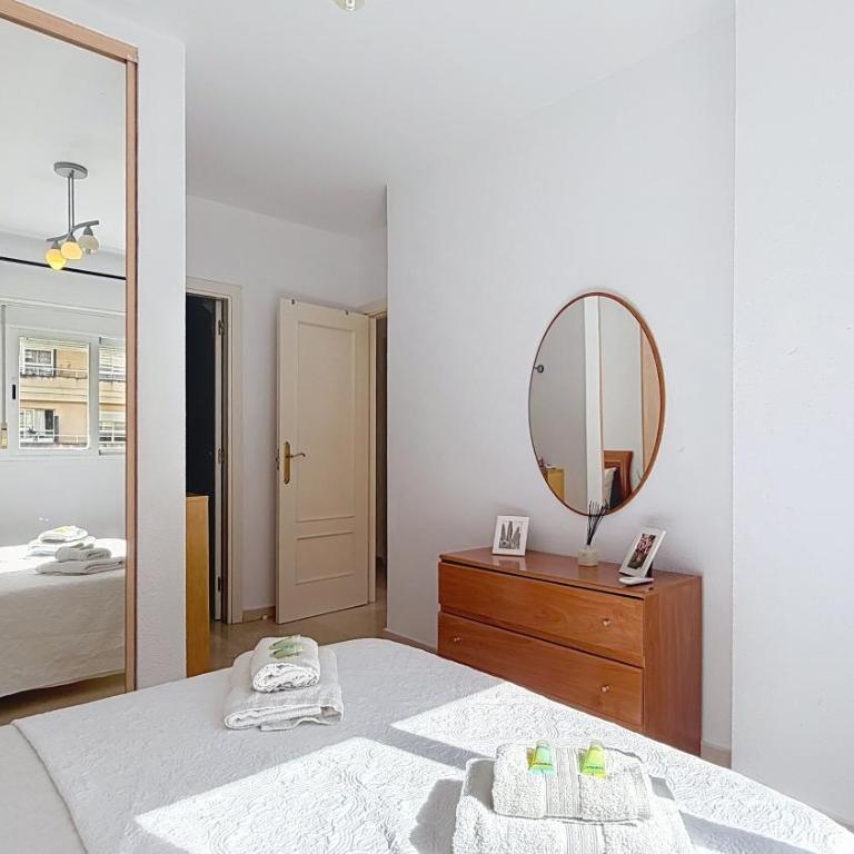 Spacious Central Apartment - South Costa, Nerja - Apartamento de 2 dormitorios - 11