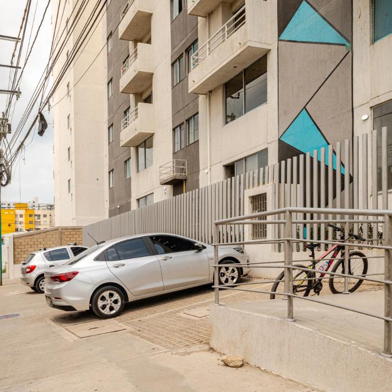 Apartamento 2BR con vista al mar y cerca al aeropuerto - Two-Bedroom Apartment - 29