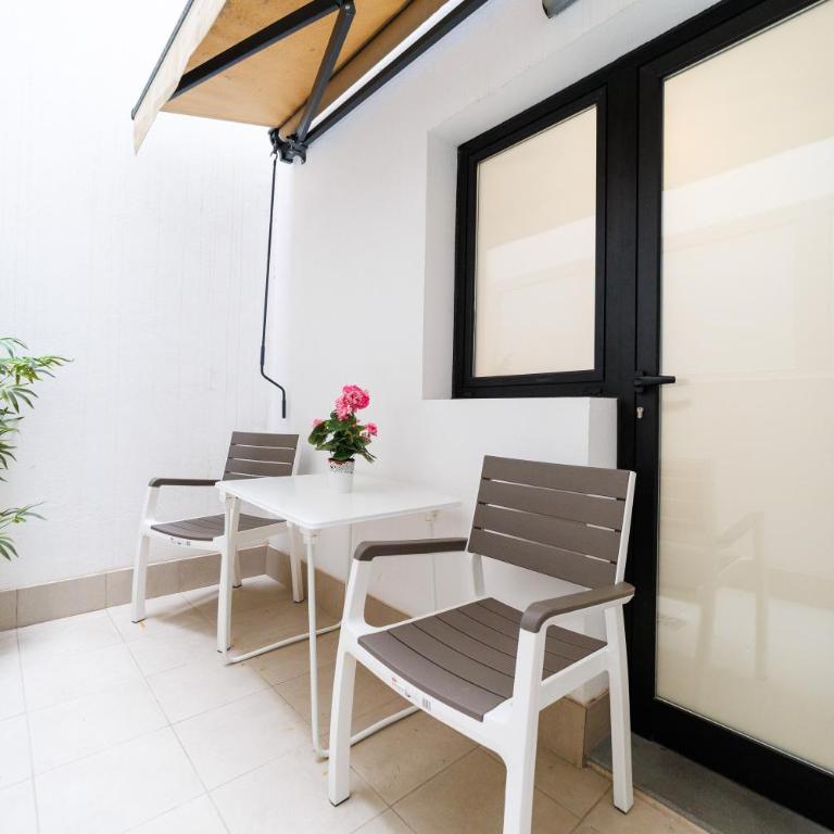 Apartamento Moderno Playa de las Canteras -Las Palmas Gran Canaria - Appartement 2 Chambres - 35