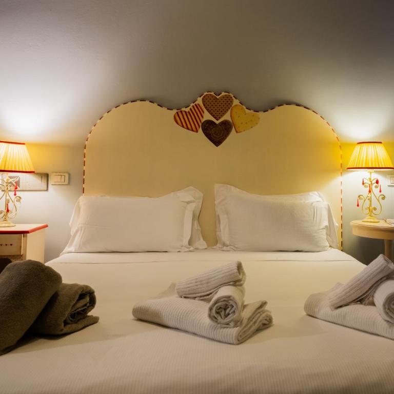 Hotel Serenella - Connecting Room without Balcony - 3