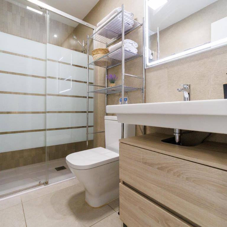 Apartamento Moderno Playa de las Canteras -Las Palmas Gran Canaria - Appartement 2 Chambres - 51