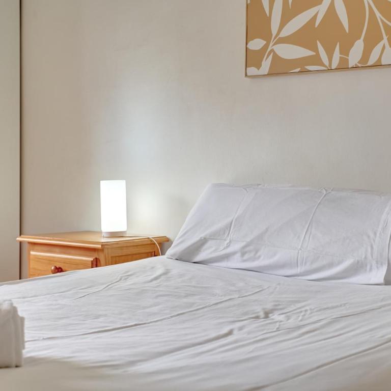 Buenaventura by Clabao - Three-Bedroom Apartment - 7