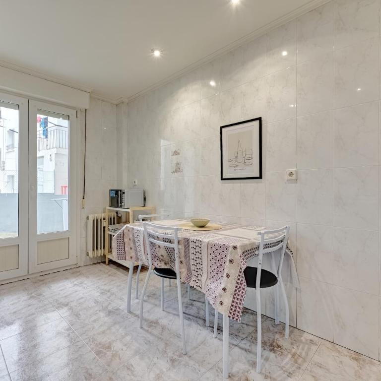 Buenaventura by Clabao - Three-Bedroom Apartment - 24