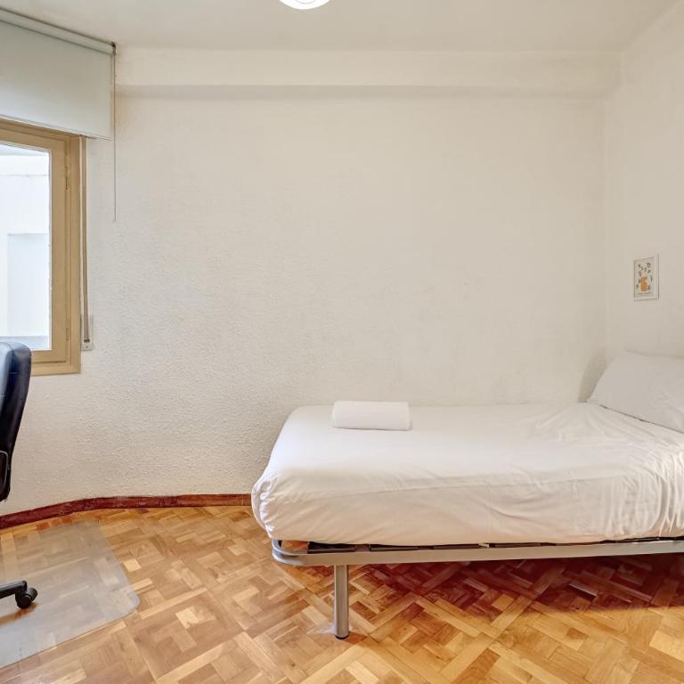Buenaventura by Clabao - Three-Bedroom Apartment - 8