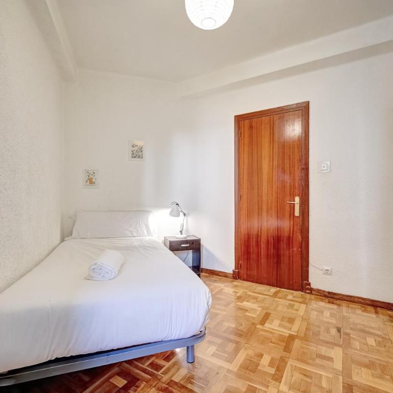 Buenaventura by Clabao - Three-Bedroom Apartment - 9