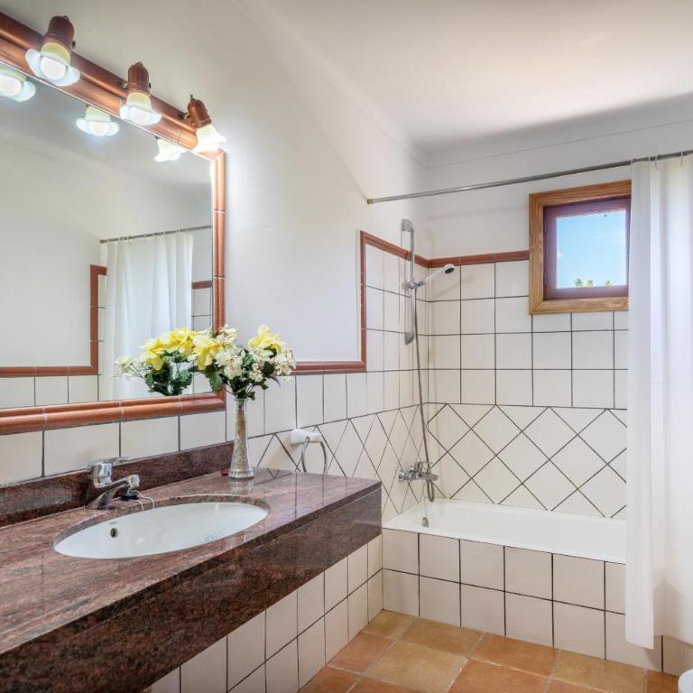 CA NA SUREDA by Sealand Villas - Villa - 15