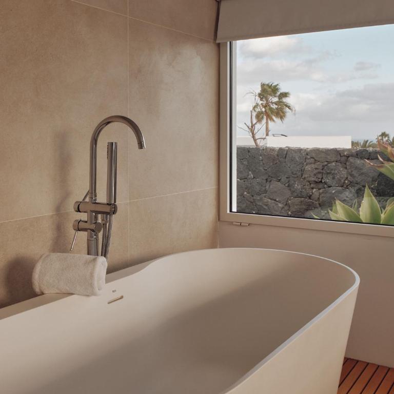 Villas Elements by Alondra - Three-Bedroom Villa - 13