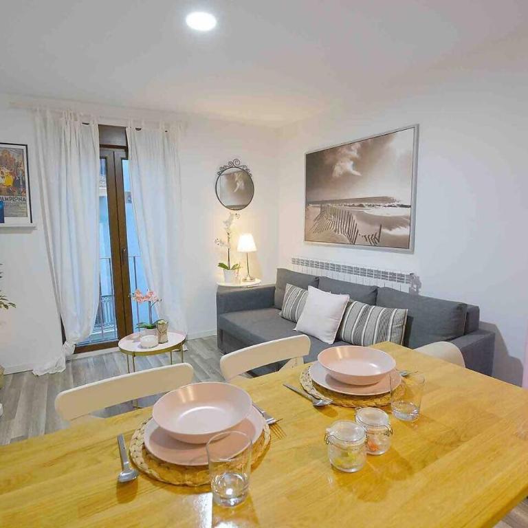Apartamento AliSol Casco Antiguo Pamplona - Apartamento - 1