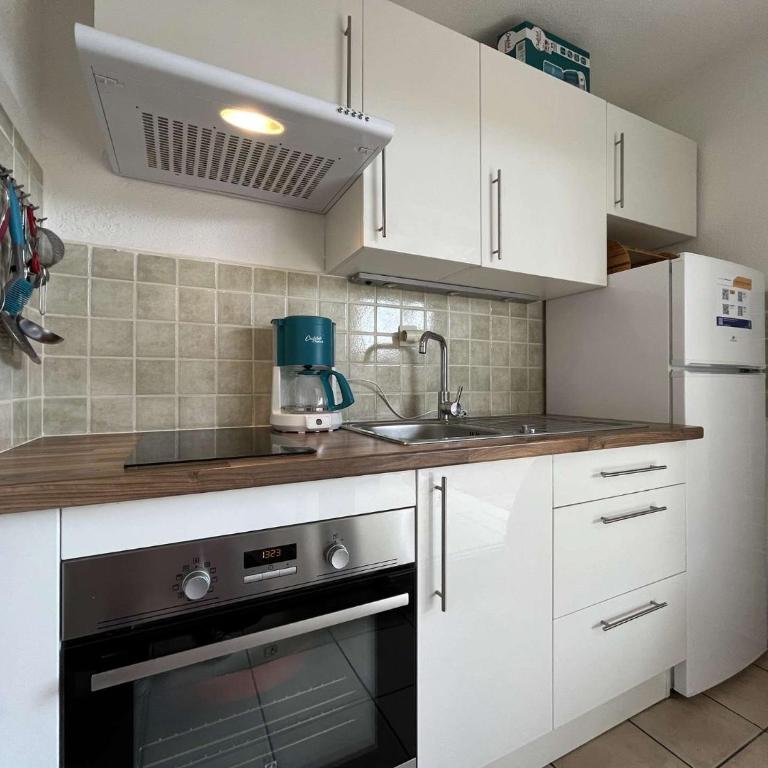 Appartement Studio Cabine - proche plage du Grazel GN400-032 - Appartement 1 Chambre - 2