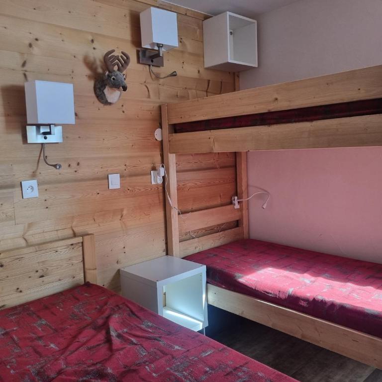 Grand appartement rénové · Proche pistes · Sud · Balcon · 11 pers · Animaux admis - Apartment mit 4 Schlafzimmern - 11