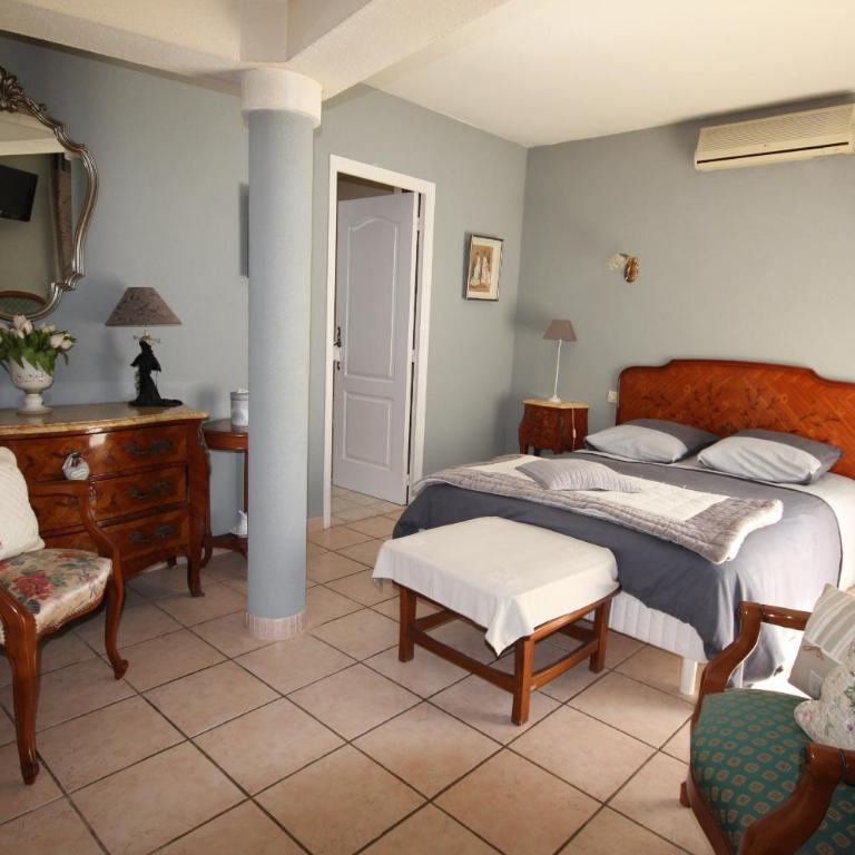 Bel Appartement climatise de plain pied 80m de la mer, wifi, grand sejour 2 chambres belle terrasse LXRM3 - Appartement - Rez-de-Chaussée - 15