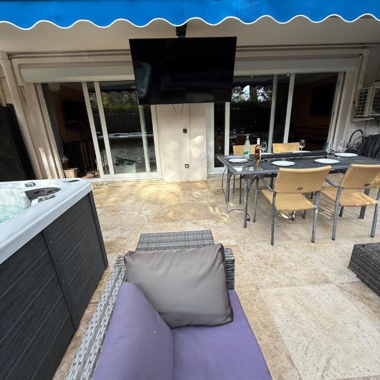 Antibes - 3 pièces cosy avec jacuzzi & grande terrasse - Appartamento con 3 Camere da Letto - 19