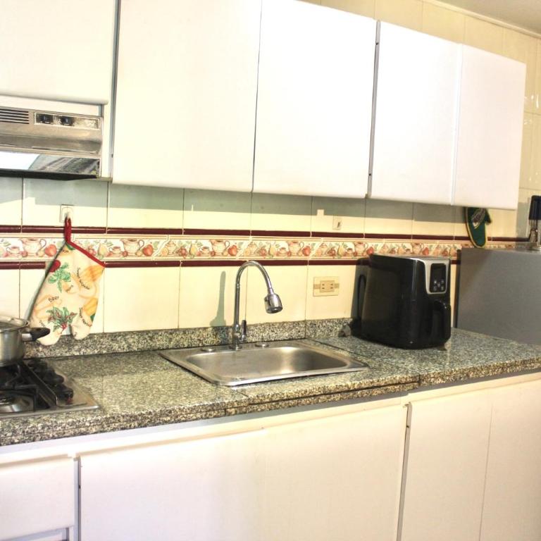 Vintage studio cedritos, free parking - Apartamento de 1 dormitorio - 12