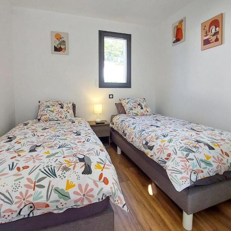 Villa Piscine Intérieure - Ferienhaus mit 4 Zimmern - 12