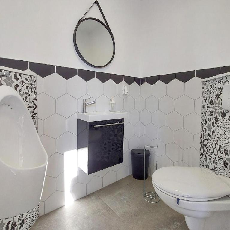 Villa Piscine Intérieure - Ferienhaus mit 4 Zimmern - 20