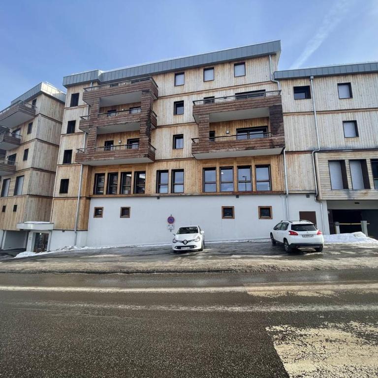 Appartement 3 pièces neuf à La Plagne avec 2 parkings, 4 personnes - FR-1-351-272 - Apartment - 25