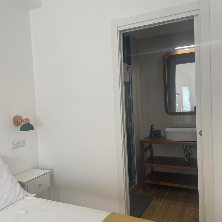 Margherita Apartments - Appartamento con 2 Camere da Letto - 15