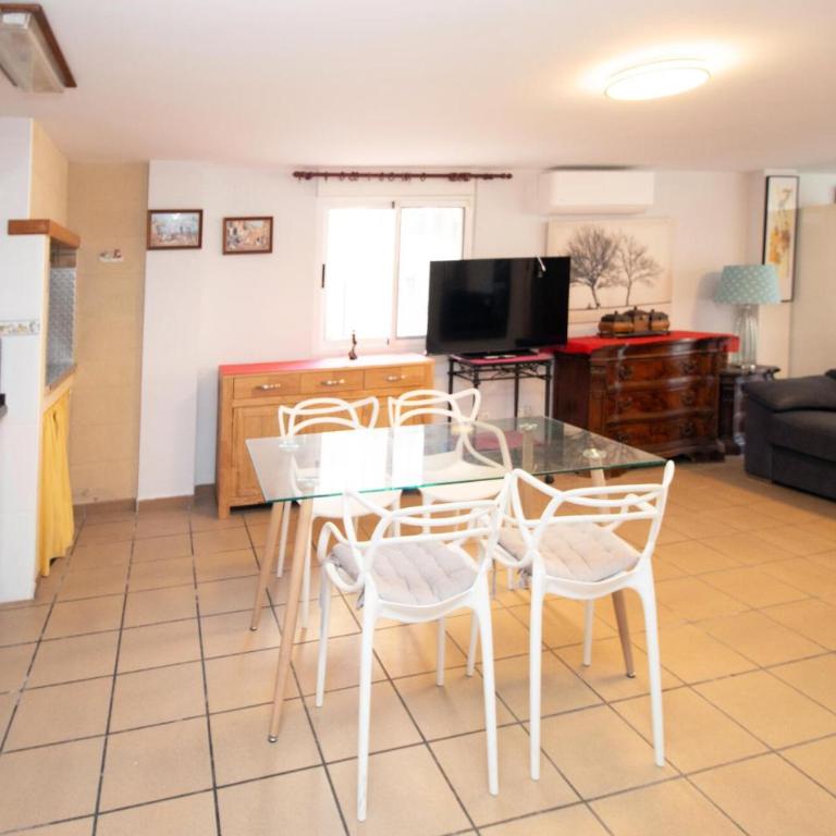 1 Bedroom Lovely Apartment In Oliva - Apartamento de 1 dormitorio - 4