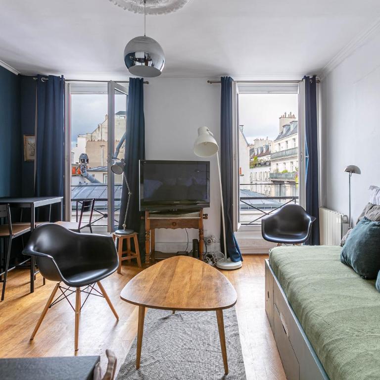 Paris Rooftop Views Cosy Separate Living Stay - One-Bedroom Apartment - 9
