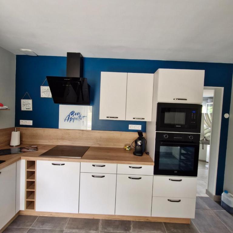 Cosy la Riveraine Cottage - Haus mit 2 Schlafzimmern - 3