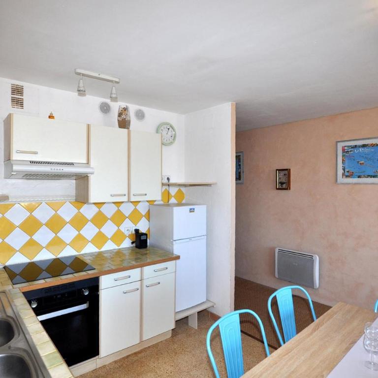 2 Bedroom Nice Apartment In Saint-Cyprien Plage - Appartement 2 Chambres - 5