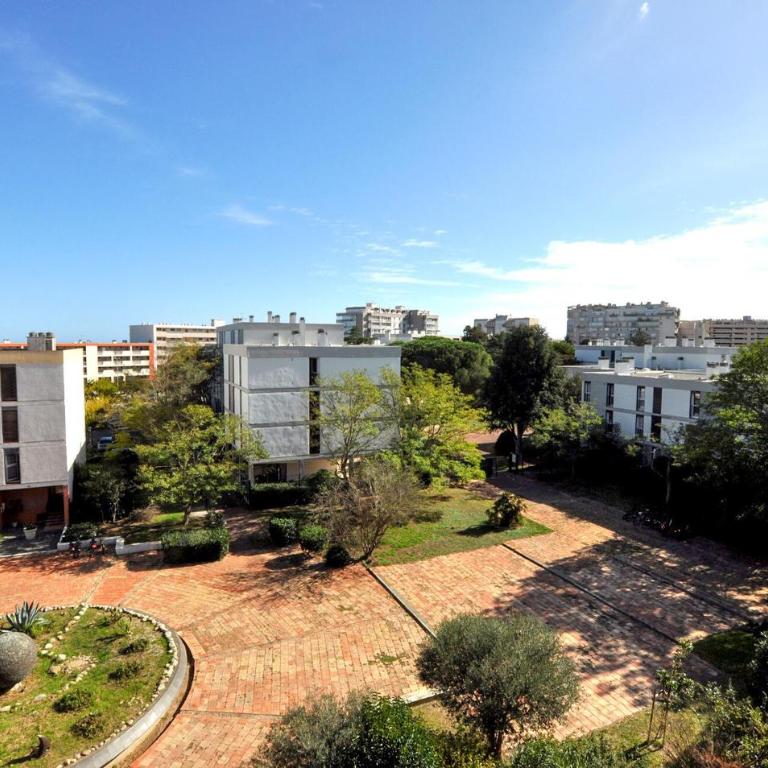 2 Bedroom Nice Apartment In Saint-Cyprien Plage - Appartement 2 Chambres - 7