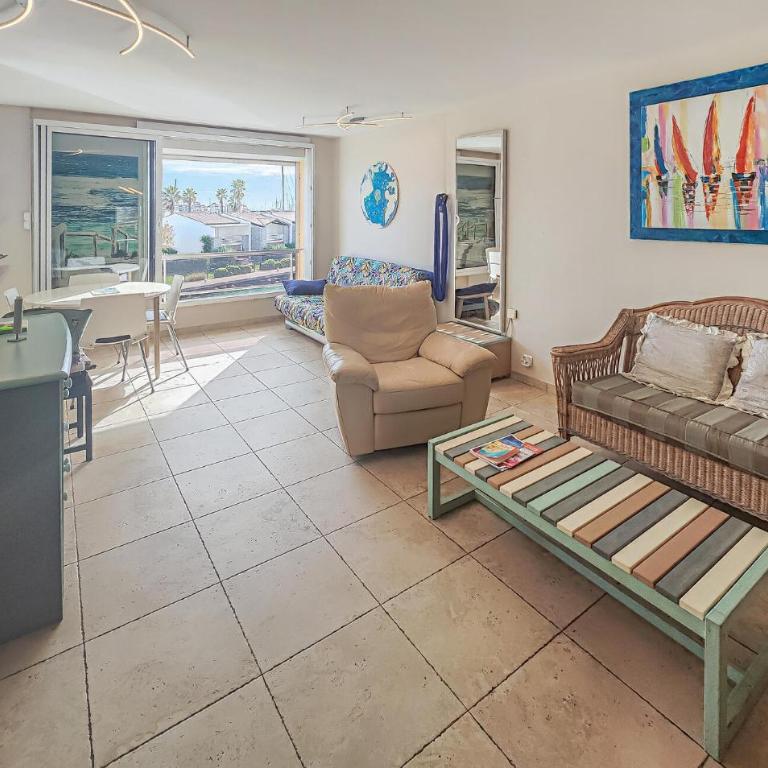 Cozy Apartment In Agde With House Sea View - Appartamento con 2 Camere da Letto - 7