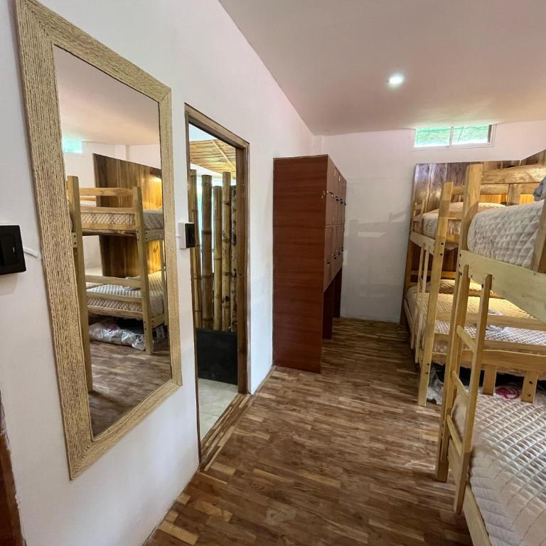 Las Golondrinas Ayampe - Cama en habitación compartida mixta de 8 camas - 8