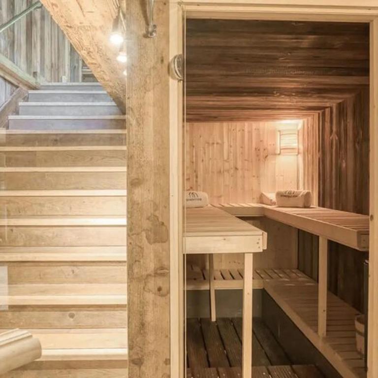 Chalet Javen - 520m2 avec piscine chauffée et home cinéma - Chalet - 52