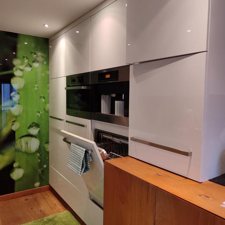 KOSIS Townhouse mit Spa Zugang im KOSIS Sports Lifestyle Hotel und Gartennutzung - Haus mit 3 Schlafzimmern - 3