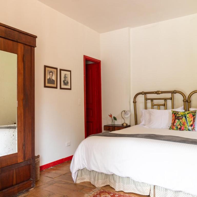 Hacienda Venecia Coffee Farm Hotel - Suite con vistas a la piscina - 17