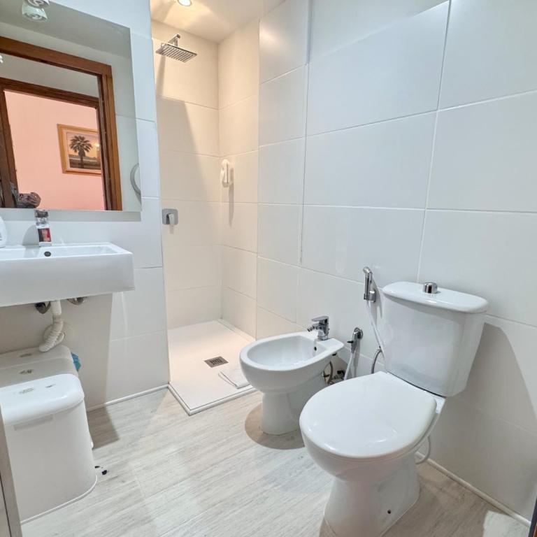 Affittacamere Miri - Camera Matrimoniale con Bagno Privato - 5