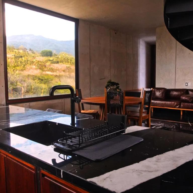 CasaBlanca - Apartamento Deluxe de 2 dormitorios con balcón - 4