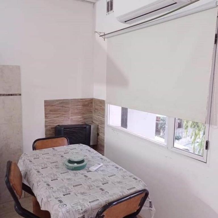 M2 Monoambiente céntrico ALQUILERES ROSITA - Estudio Triple Estándar - 4