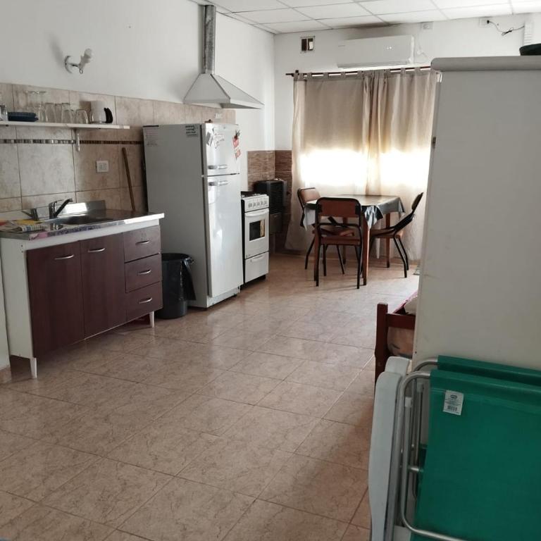 M2 Monoambiente céntrico ALQUILERES ROSITA - Estudio Triple Estándar - 10